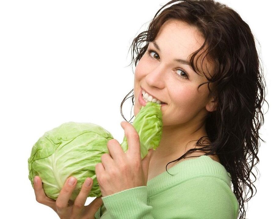 dívka jíst zelí pro zvětšení prsou