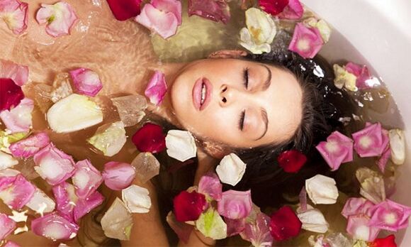 koupele s olejem pro zvětšení prsou